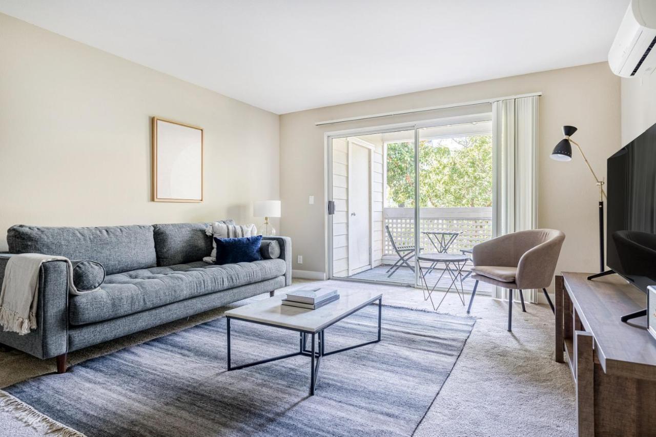 1br W Pool Gym Wd Nr Mall Scu Sfo-589 * Santa Clara