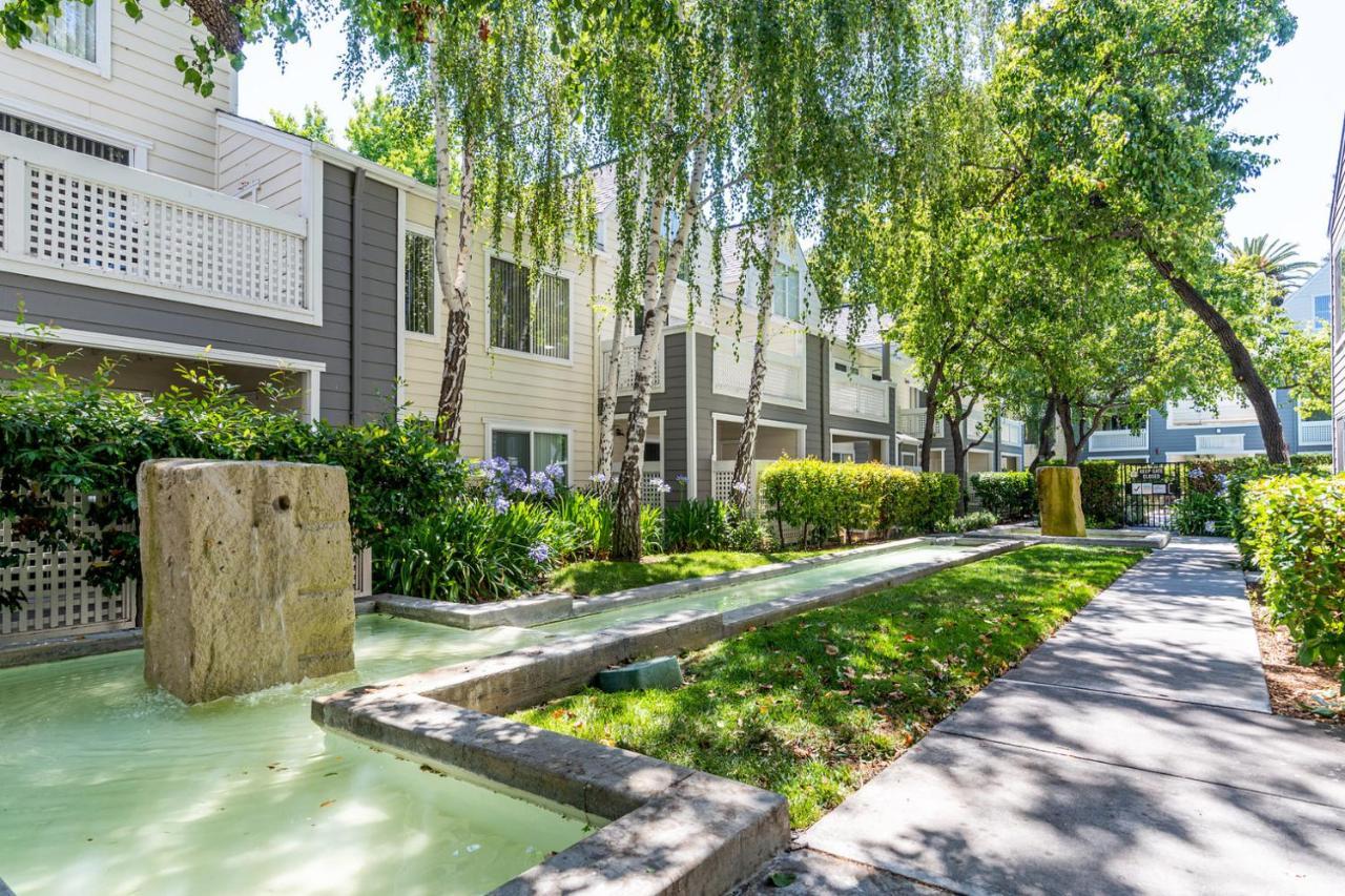 1br W Pool Gym Wd Nr Mall Scu Sfo-589 Santa Clara